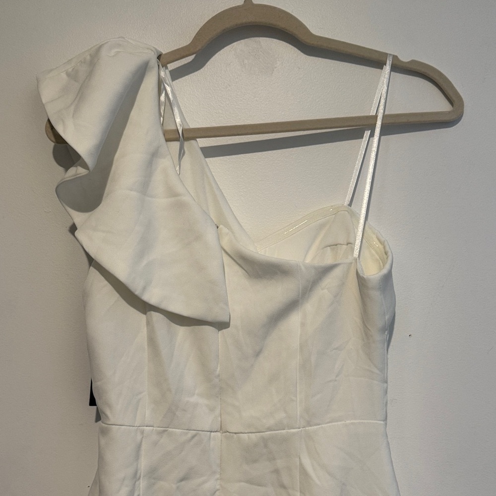 White One-Shoulder Ruffle Midi Dress - Picture 7 of 15